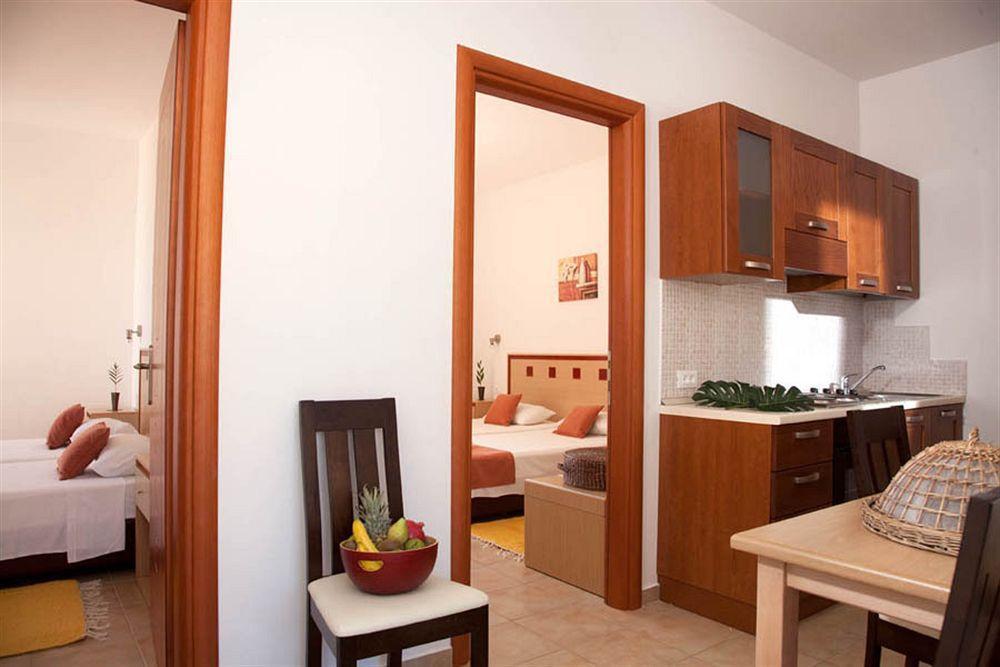 Lindos Blue Sky Aparthotel Bagian luar foto